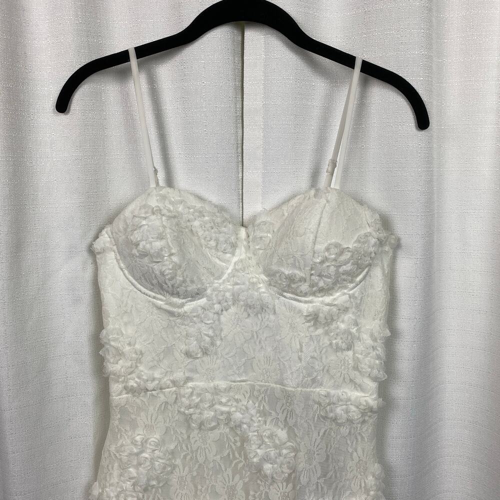 Lulus White Romantic Lace Textured Bodycon Midi Dress Sz.S NWT - Picture 6 of 16